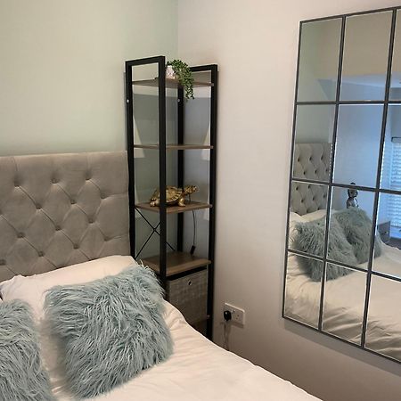2 Bed Home From Home Apartment 41 London Ngoại thất bức ảnh