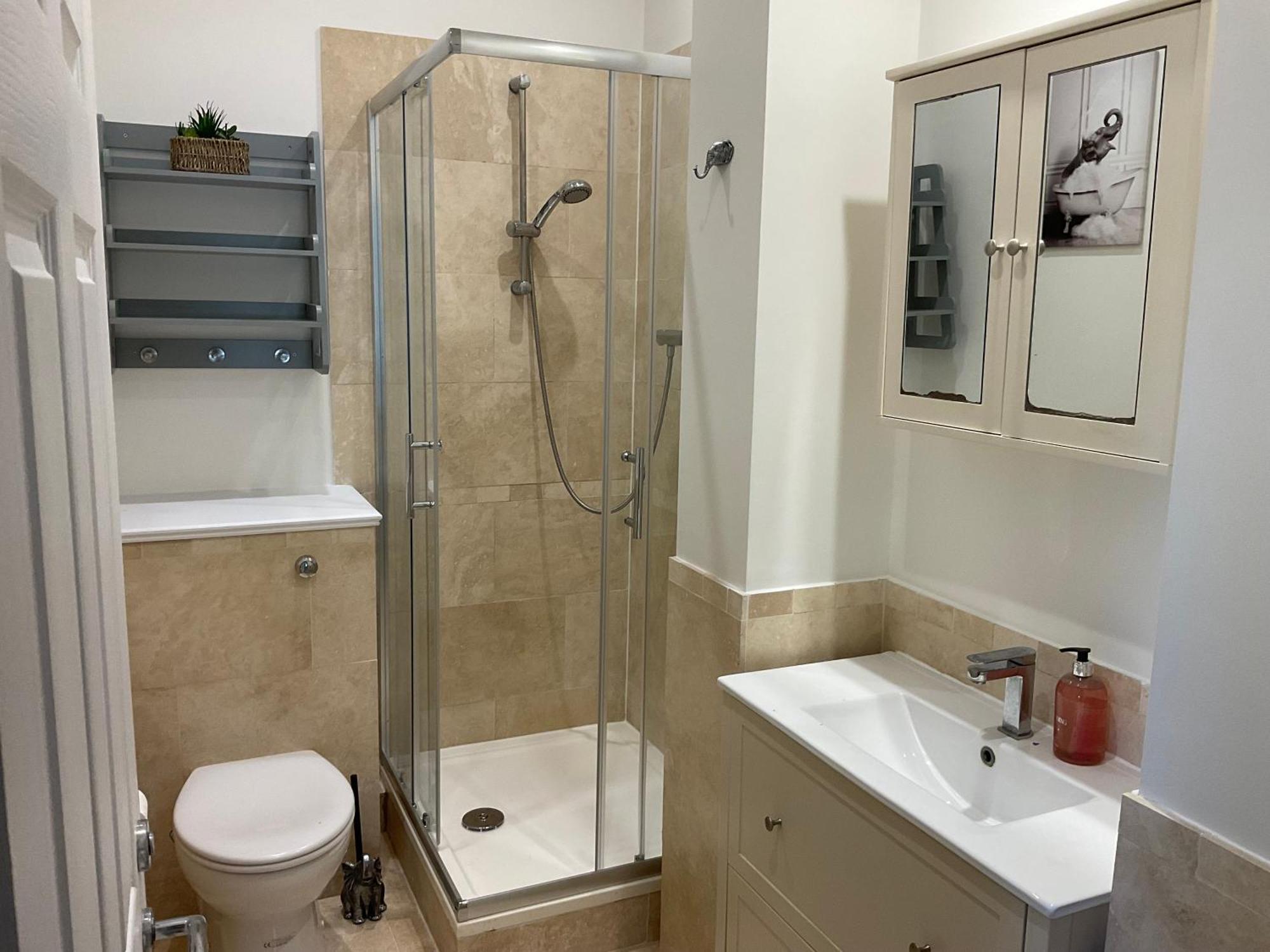 2 Bed Home From Home Apartment 41 London Ngoại thất bức ảnh
